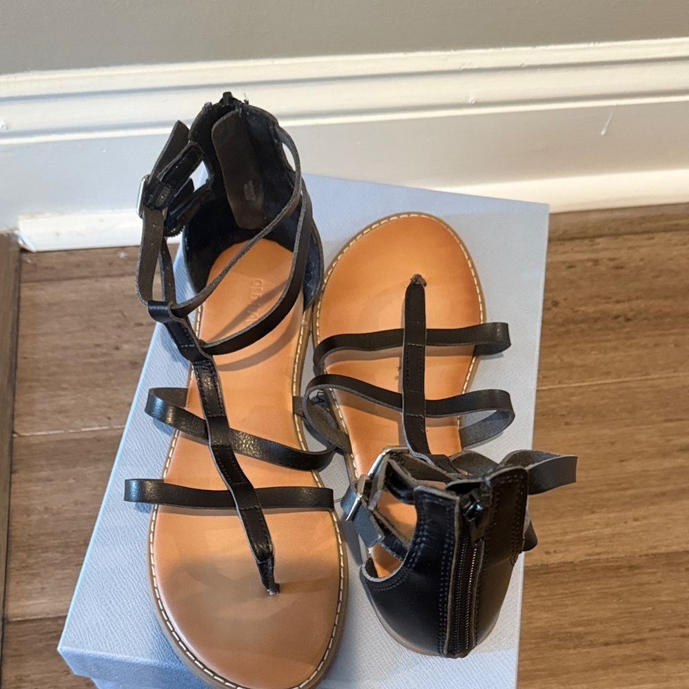 Old Navy Black Gladiator Sandals
